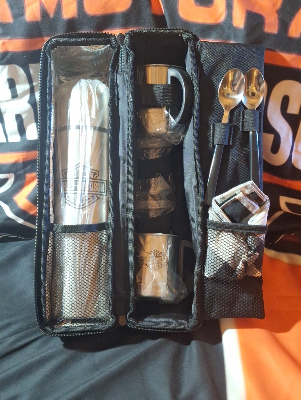 NWOT Harley Davidson Roast N Roll Travel Kit Thermos Set and Carrying Bag